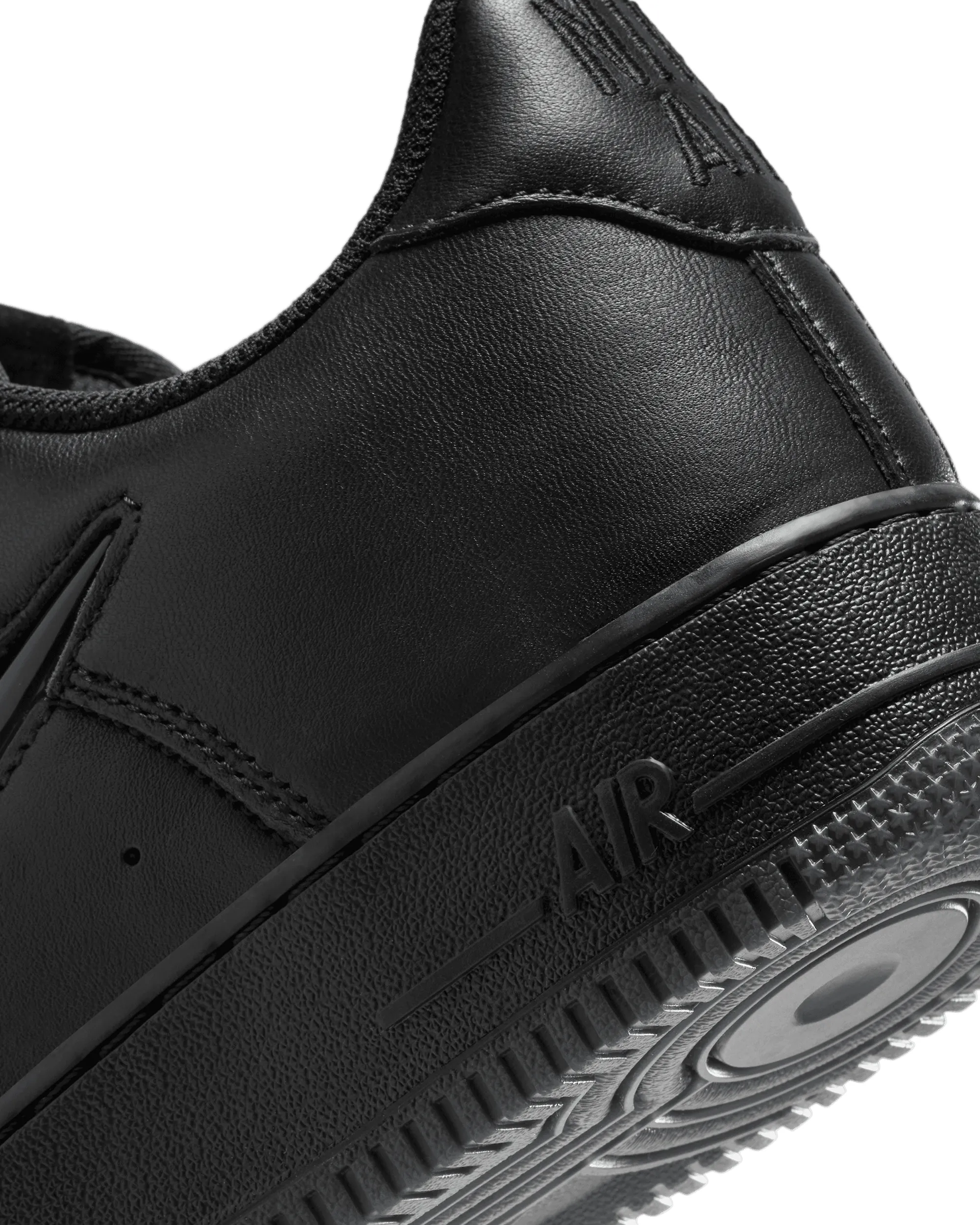 Air Force 1 Low Retro - Black / Black-Black
