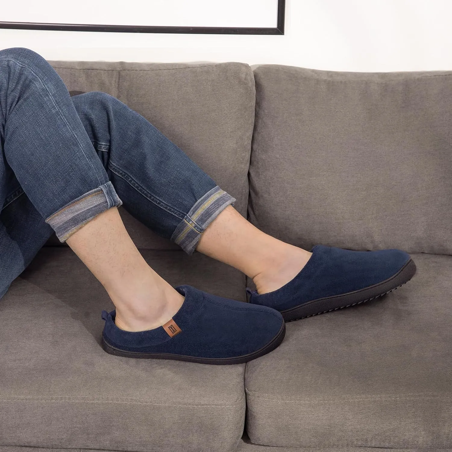 MERRIMAC Men's Slip on Slippers Comfy Memory Foam Non Slip Indoor House Shoes