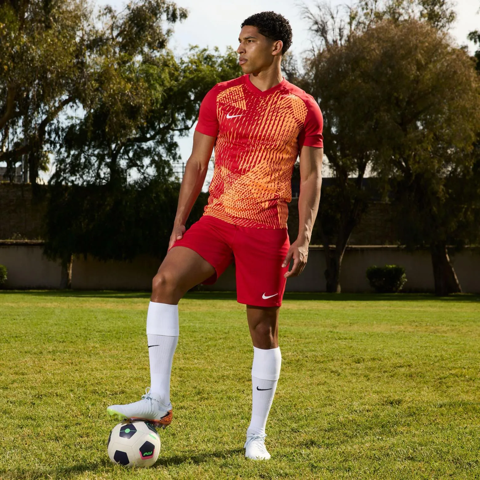 Nike Phantom GX 2 Elite Electric FG