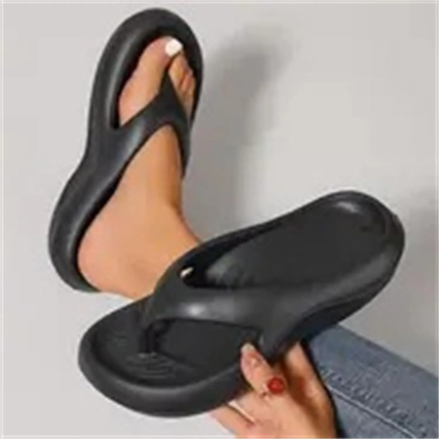 Orthopedic Flip Flops for Women Pressure Relief EVA Sandals Everywear Ara Thong Sandal Arch Support Recovery Sandals Soft Summer Beach Shoes Comfortable Pillow Shoe