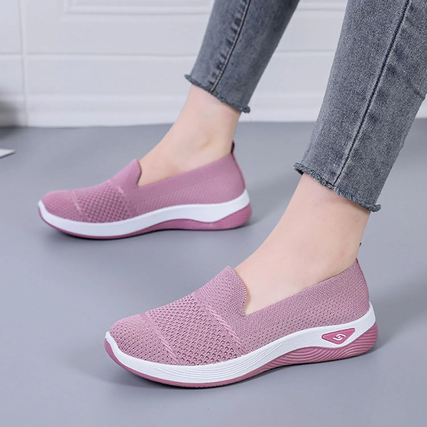 Womens Slip on Walking Shoes Non Slip Mesh Loafers Comfortable Arch Support Orthopedic Sneaker for Maternity Elderly