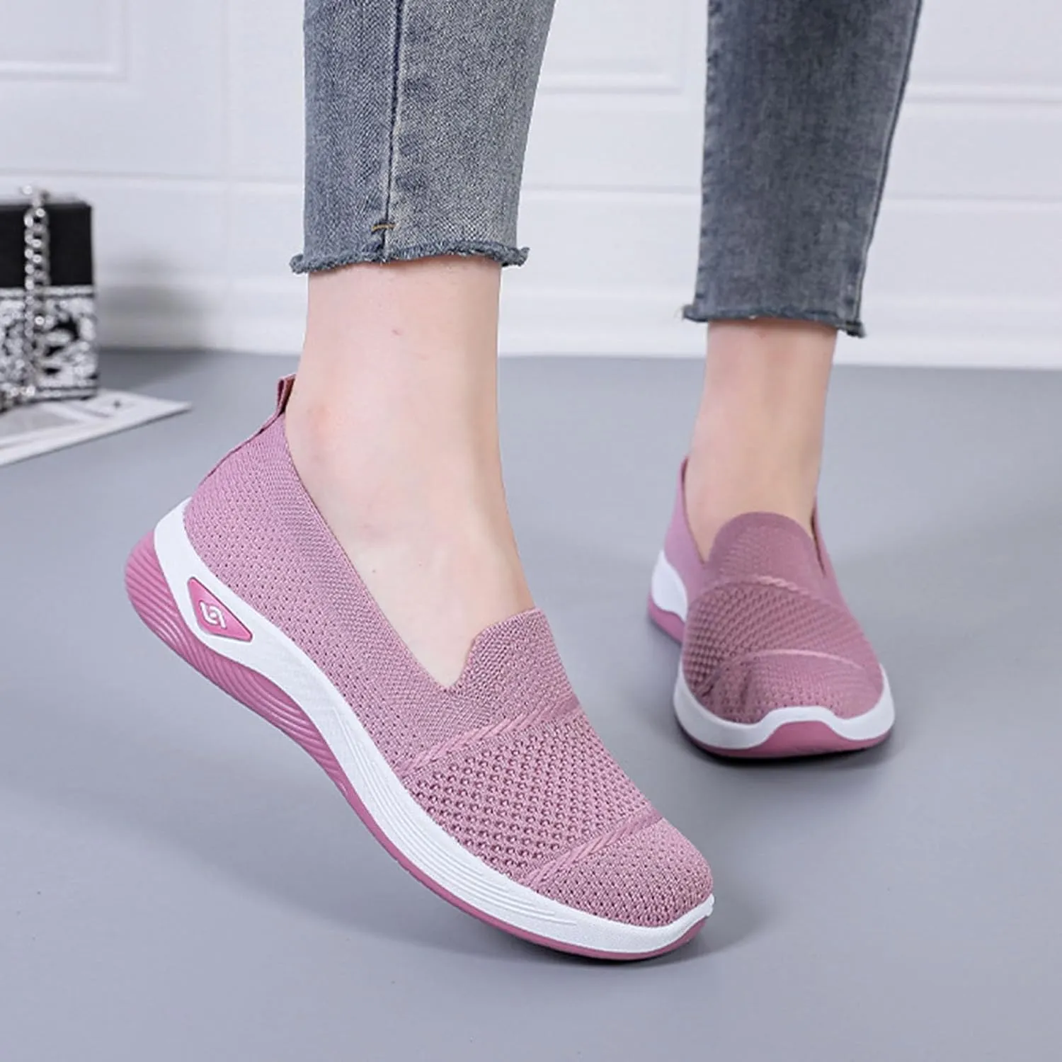 Womens Slip on Walking Shoes Non Slip Mesh Loafers Comfortable Arch Support Orthopedic Sneaker for Maternity Elderly
